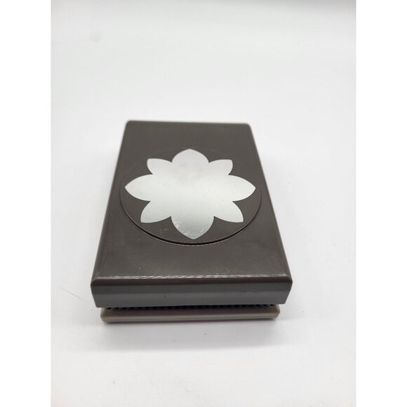 Stampin' Up! Retired Flower Medallion Punch Locking Back Craft Scrapbooking Card - Picture 3 of 5